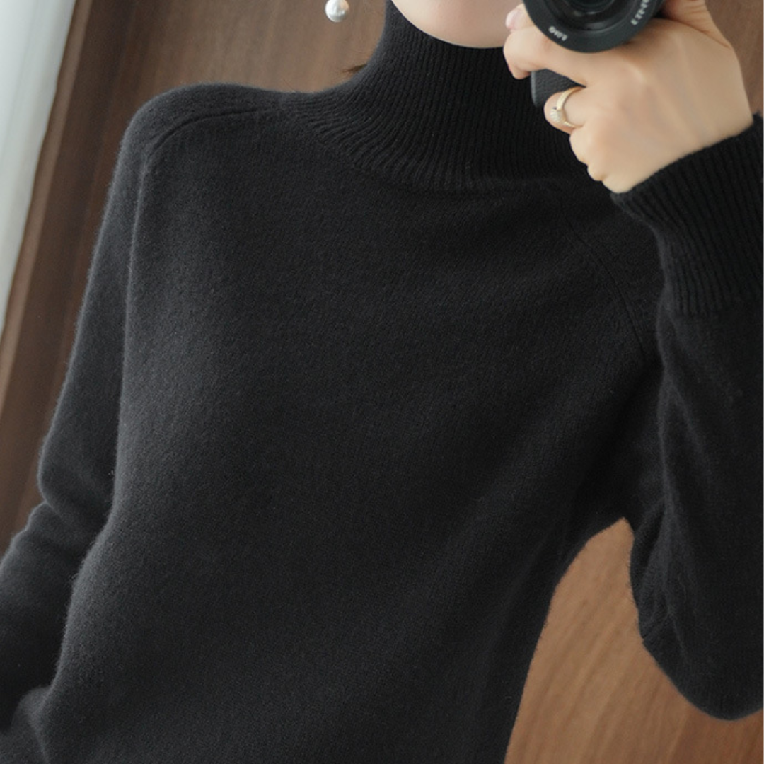 Julia - Merino wool turtleneck jumper