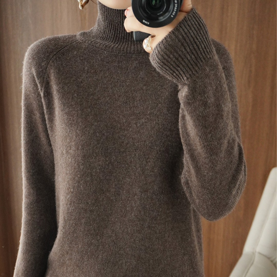 Julia - Merino wool turtleneck jumper