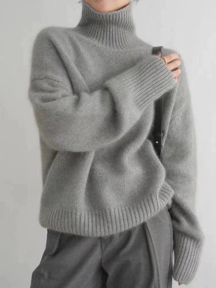 Essencia | Elegant Cashmere Sweater