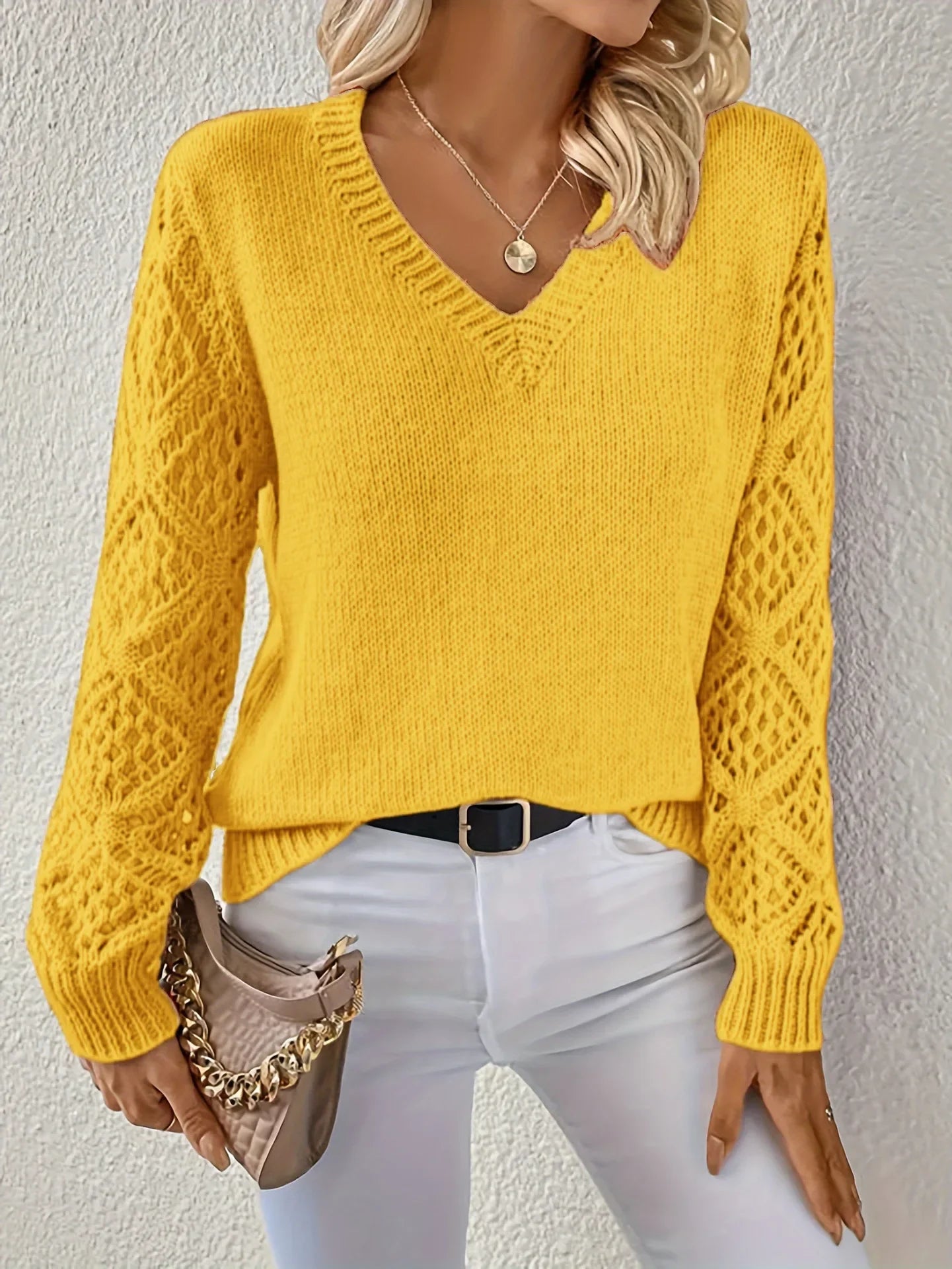 Essencia | Knitted V-Neck Casual Sweater